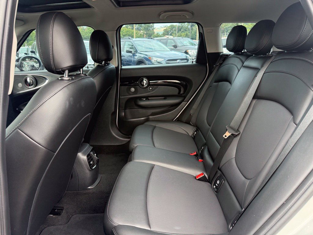 Used 2019 MINI Cooper Clubman FWD image 24