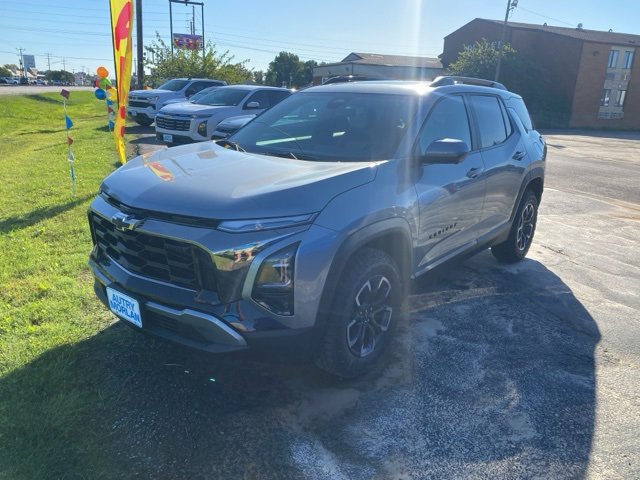 New 2026 Chevrolet Equinox ACTIV w/ Convenience Package III image 2
