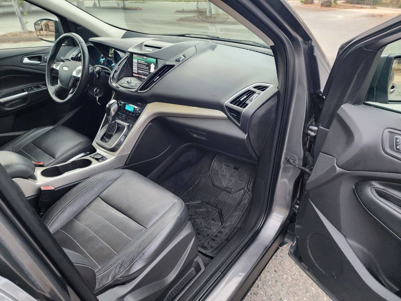 Used 2013 Ford Escape SEL image 21