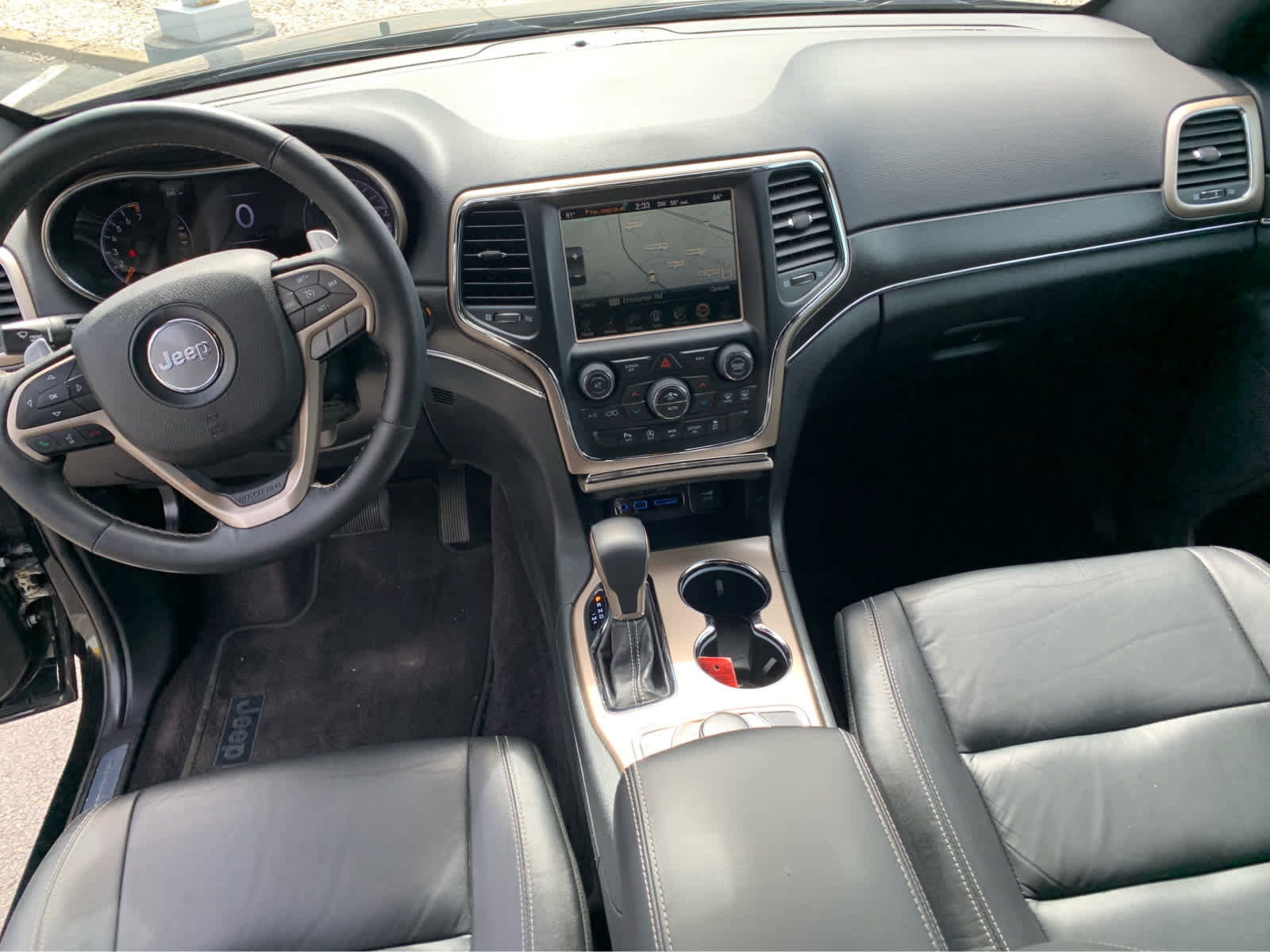 Used 2017 Jeep Grand Cherokee Limited image 10