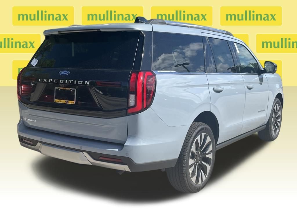 New 2026 Ford Expedition Platinum w/ Driver's Package AWD/4WD image 4