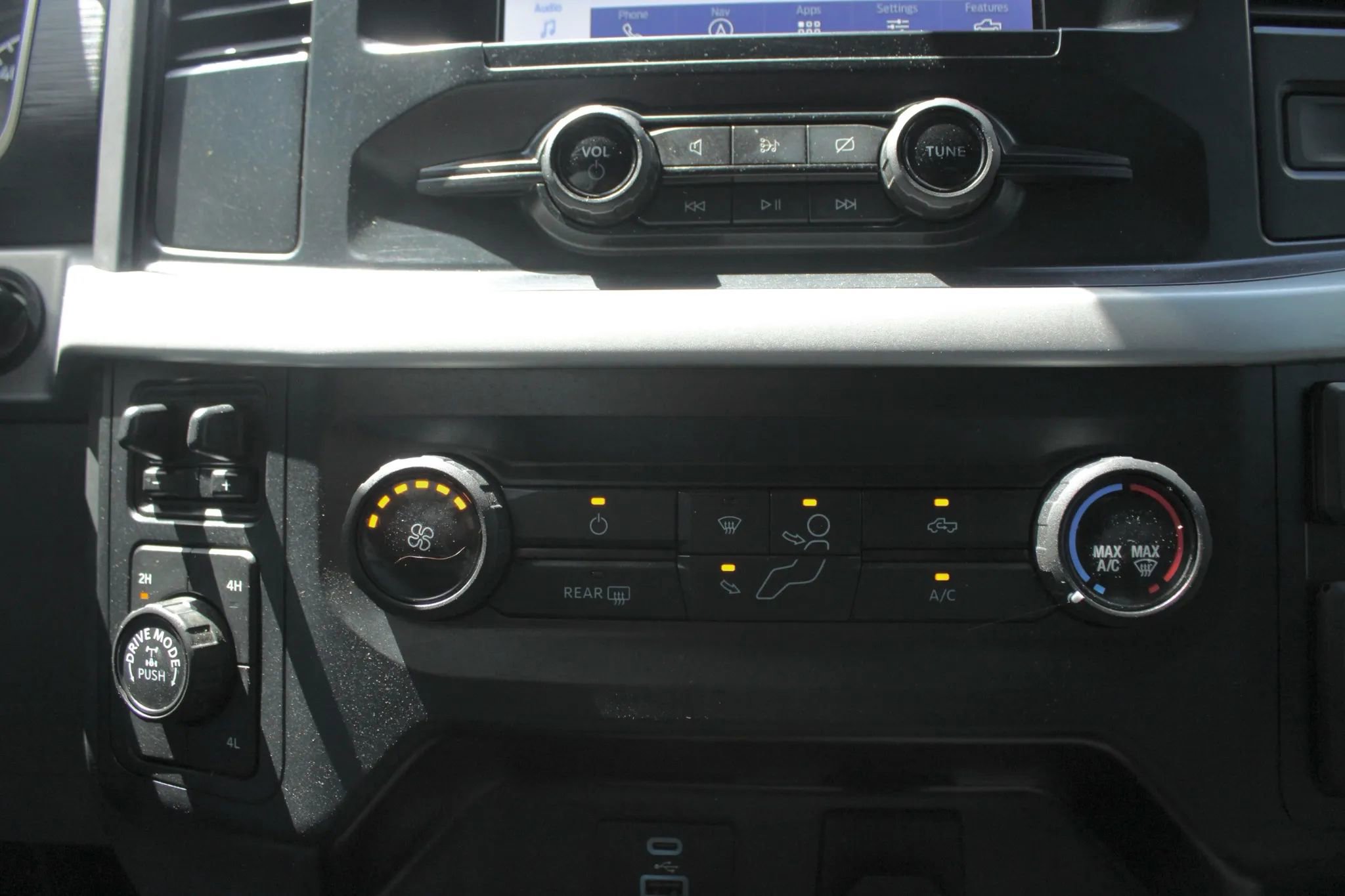 Used 2022 Ford F150 XLT image 17