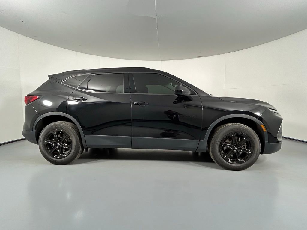 Used 2024 Chevrolet Blazer LT w/ Convenience Package AWD/4WD image 8