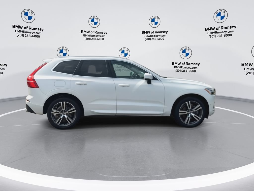 Used 2018 Volvo XC60 T6 Momentum w/ Advanced Package AWD/4WD image 9