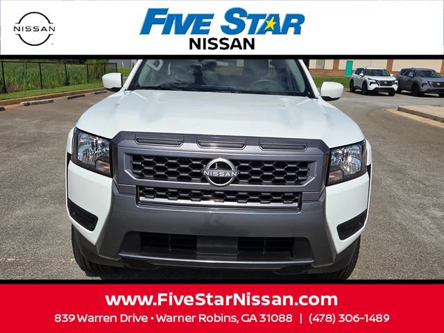 Used 2025 Nissan Frontier SV RWD image 2