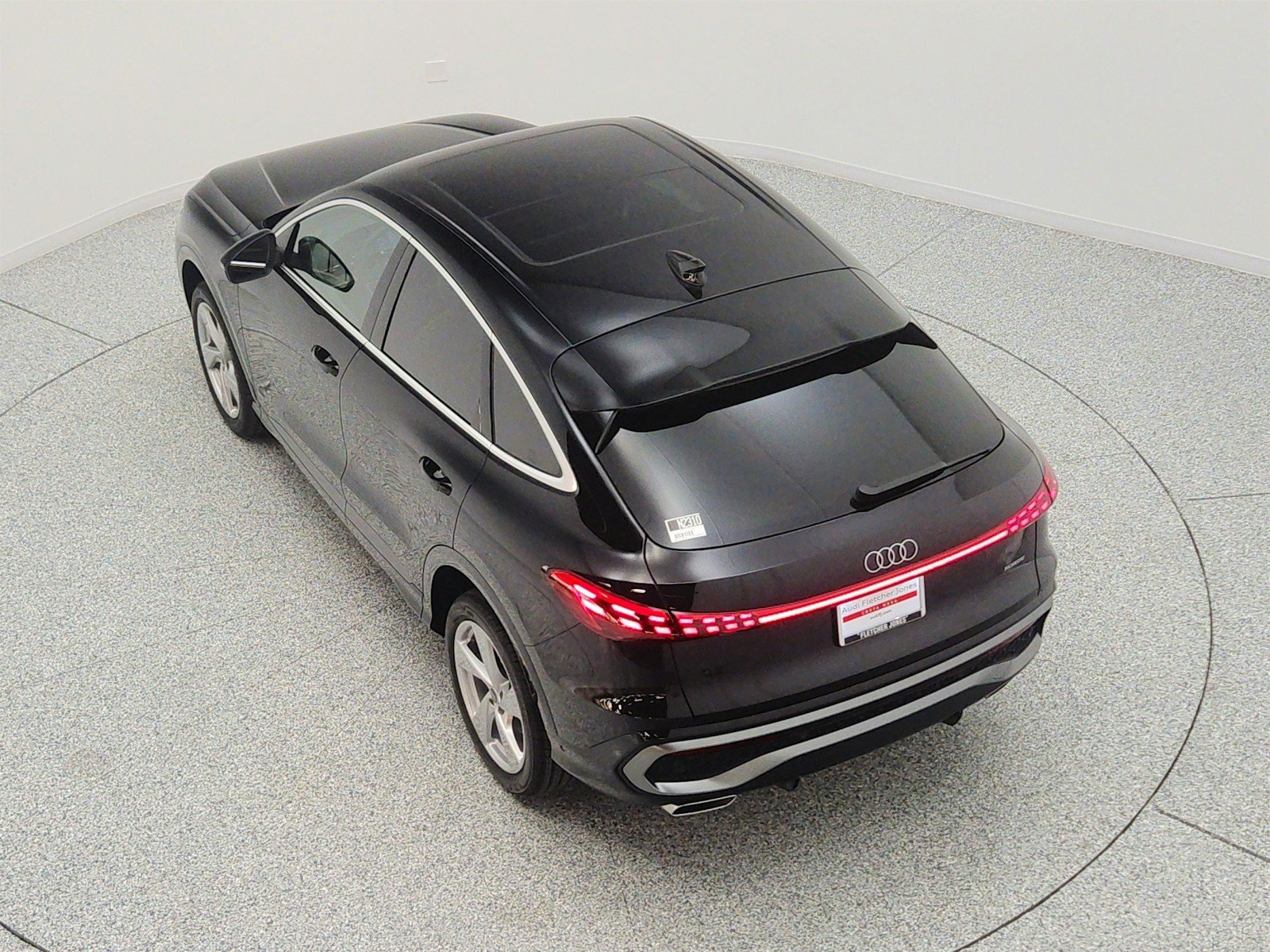 New 2026 Audi Q5 Premium Plus AWD/4WD image 22