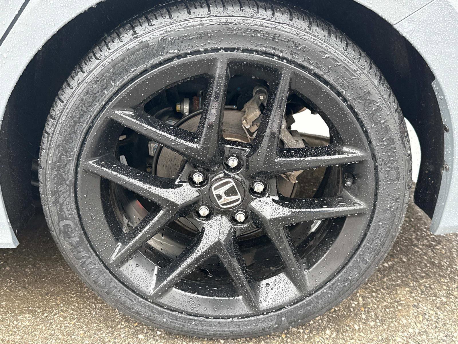 Used 2025 Honda Civic Sport image 30