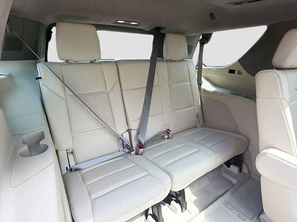 Certified 2024 Cadillac Escalade Sport Platinum w/ LPO, ONYX Package image 30