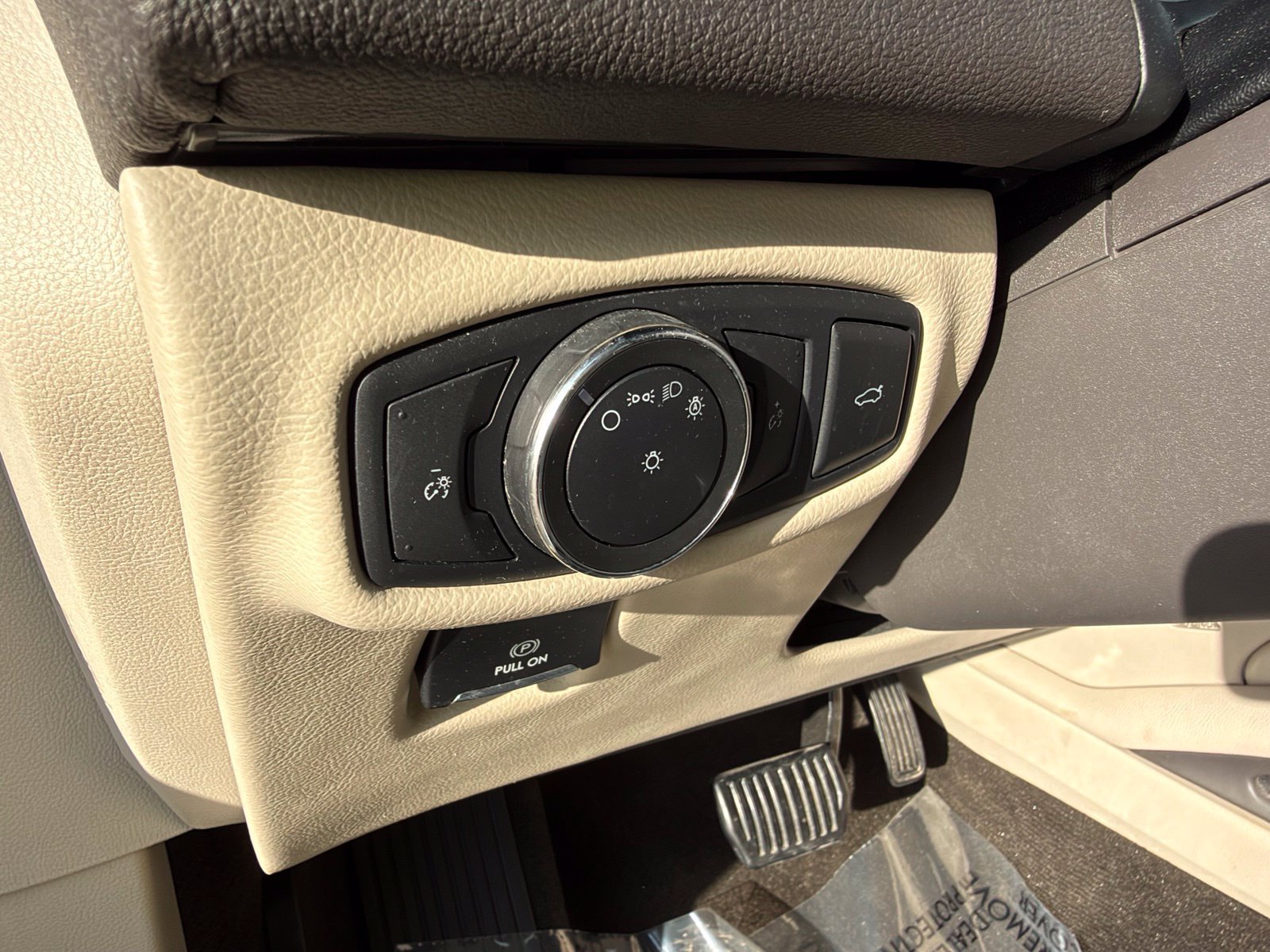 Used 2019 Lincoln MKZ Premiere AWD/4WD image 17