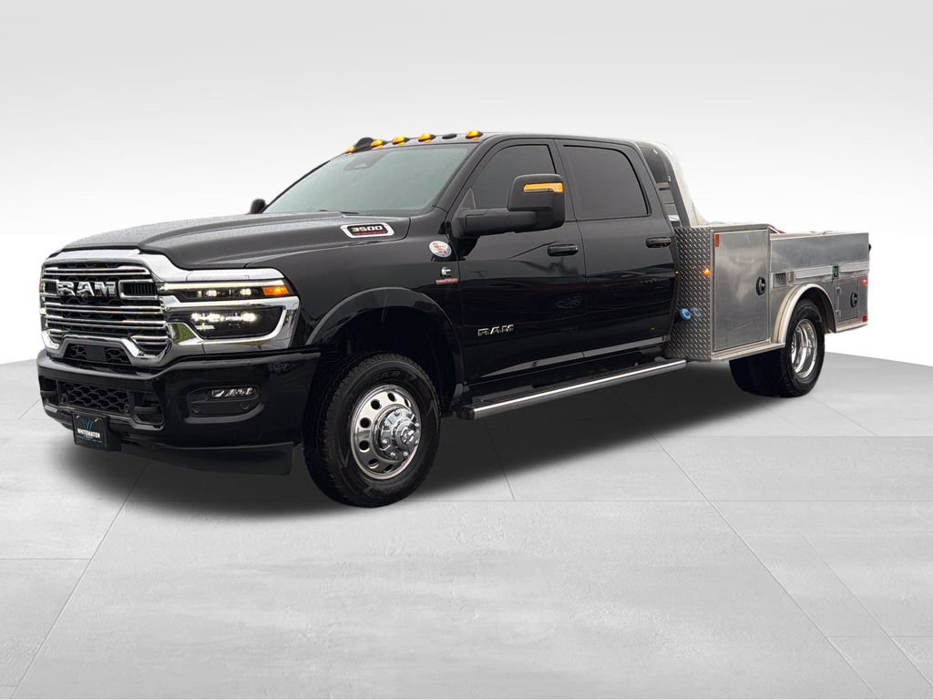 Used 2026 RAM 3500 Big Horn w/ Laramie Trim Package AWD/4WD image 2