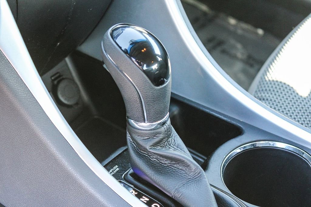 Used 2013 Hyundai Sonata GLS w/ Popular Equipment Pkg image 19