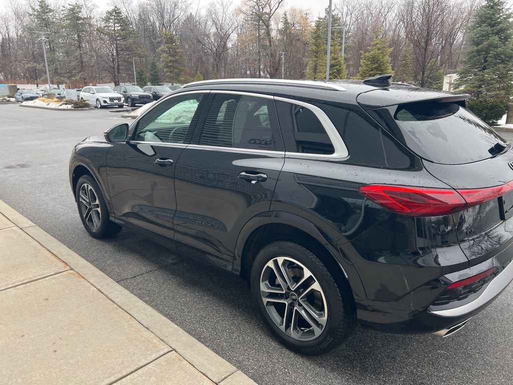 Certified 2025 Audi Q5 Premium Plus w/ Premium Plus image 31