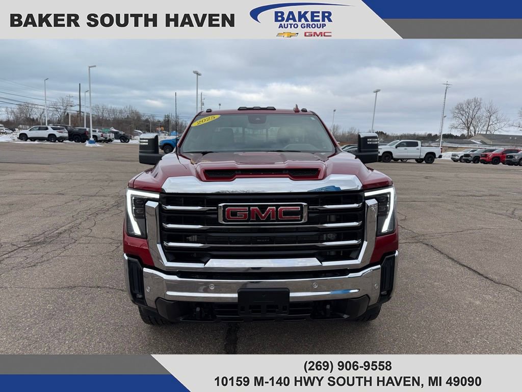 Used 2025 GMC Sierra 2500 SLT w/ SLT Premium Package image 2