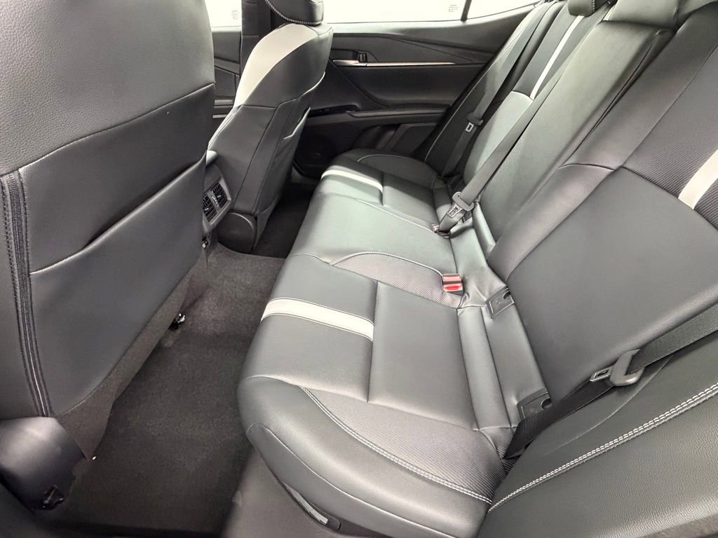Used 2026 Toyota Camry SE image 36