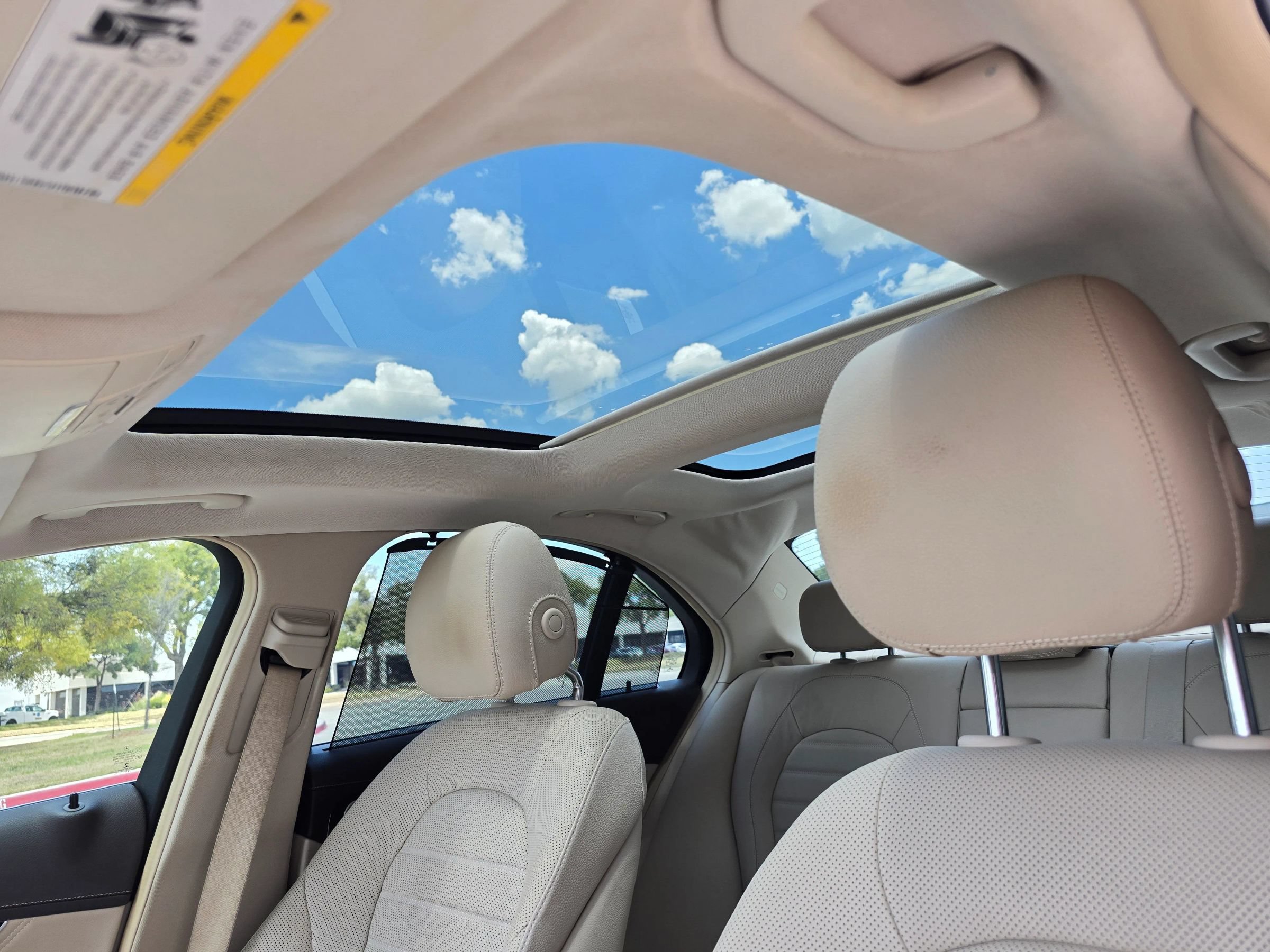 Used 2015 Mercedes-Benz C 300 Sedan image 41