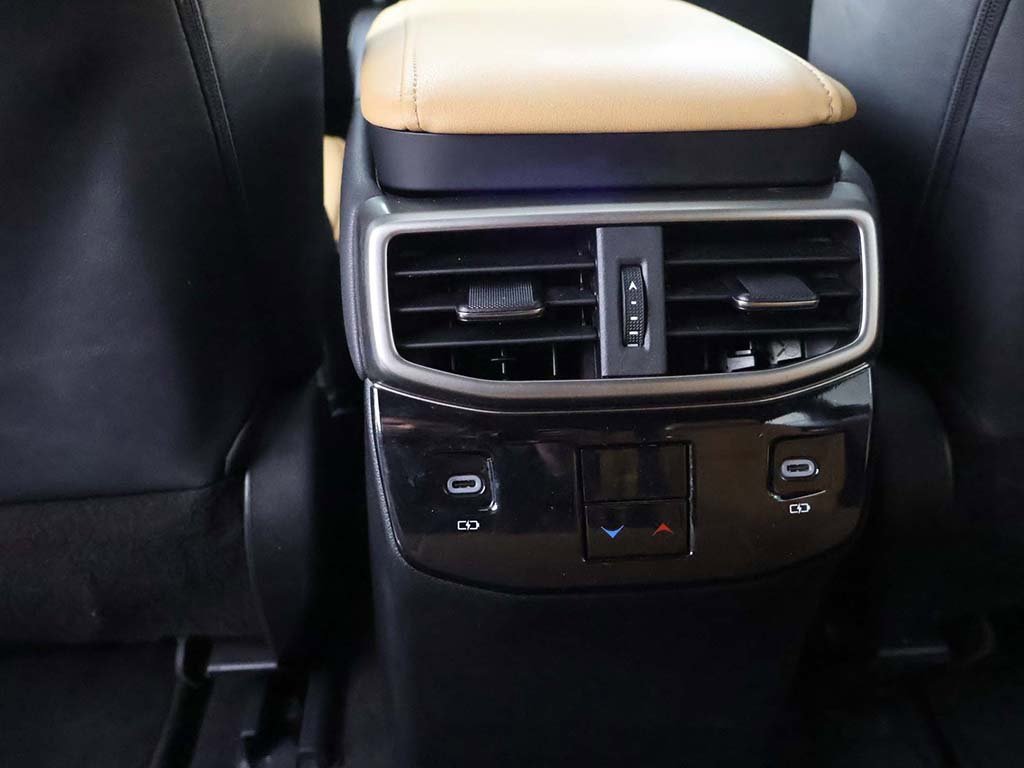 Used 2024 Lexus RX 350 w/ Convenience Package image 52