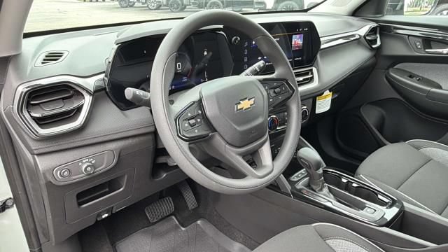 New 2026 Chevrolet TrailBlazer LS w/ LS Convenience Package AWD/4WD image 7