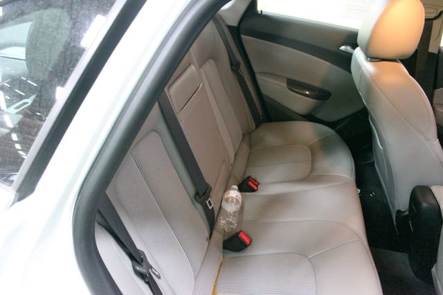 Used 2017 Buick Verano Convenience FWD image 11