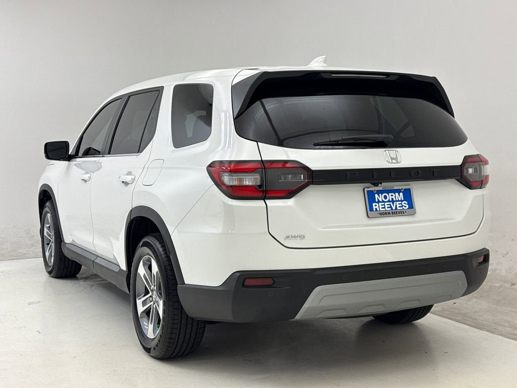 Certified 2025 Honda Pilot EX-L image 7