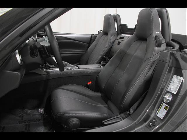 Certified 2025 MAZDA MX-5 Miata Grand Touring RWD image 6
