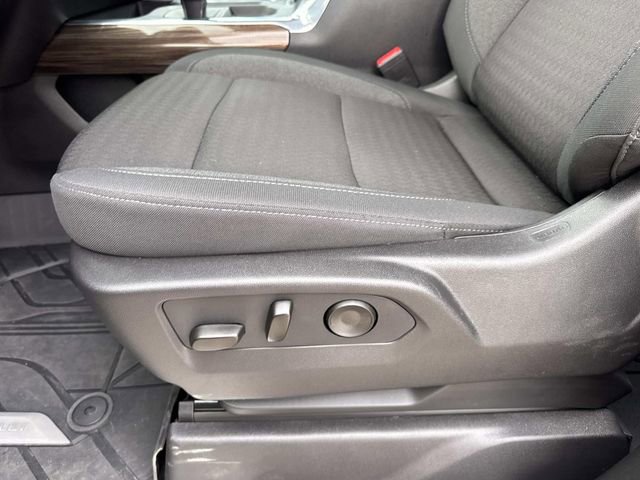 New 2026 Chevrolet Silverado 1500 LT w/ LPO, Dark Essentials Package RWD image 38