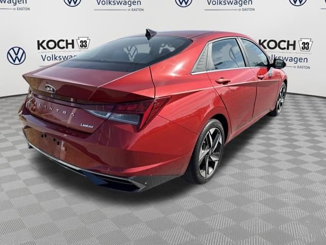 Used 2021 Hyundai Elantra Limited image 8