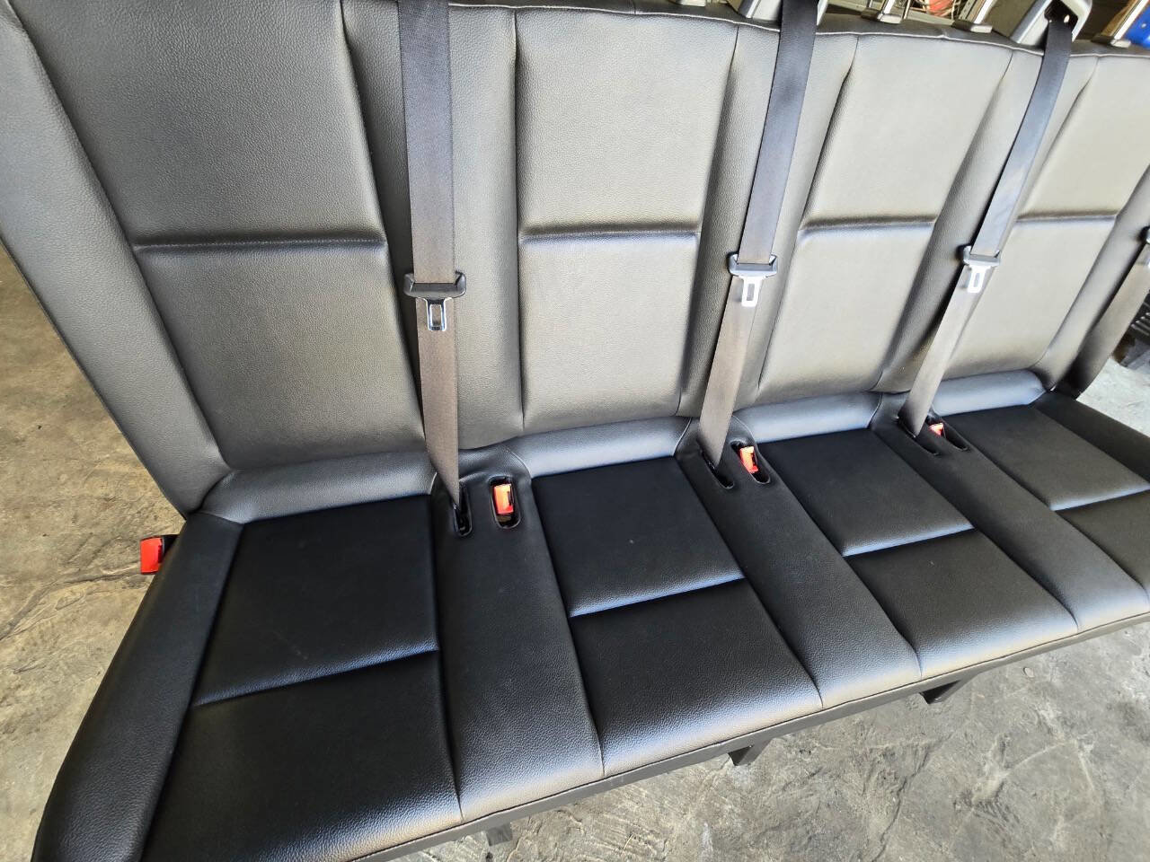 Used 2017 Mercedes-Benz Sprinter 2500 image 28