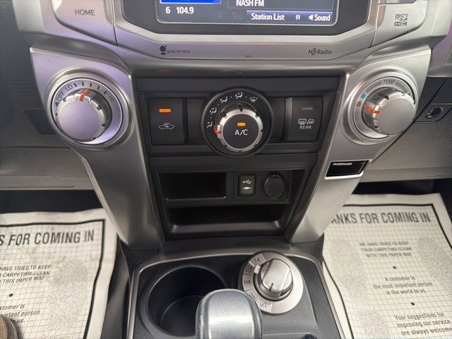 Used 2014 Toyota 4Runner SR5 image 14