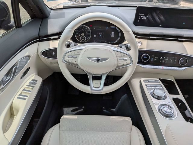 Used 2025 Genesis Electrified GV70 AWD/4WD image 19