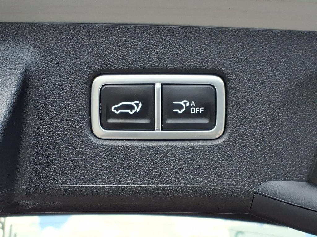 Used 2025 Kia Sorento SX AWD/4WD image 21
