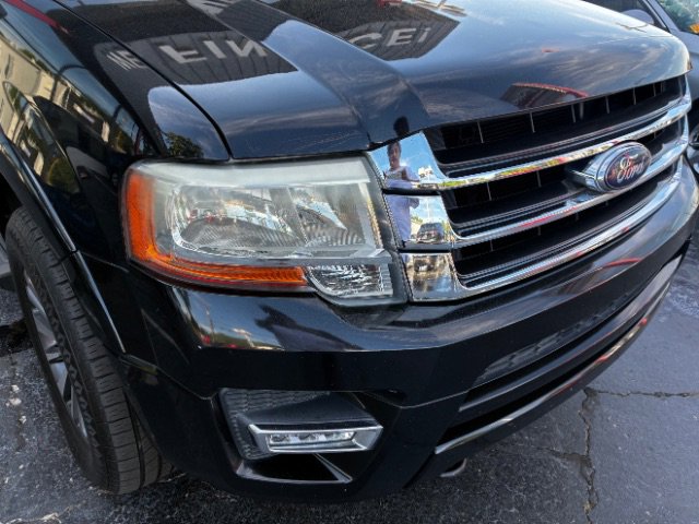 Used 2015 Ford Expedition XLT AWD/4WD image 2