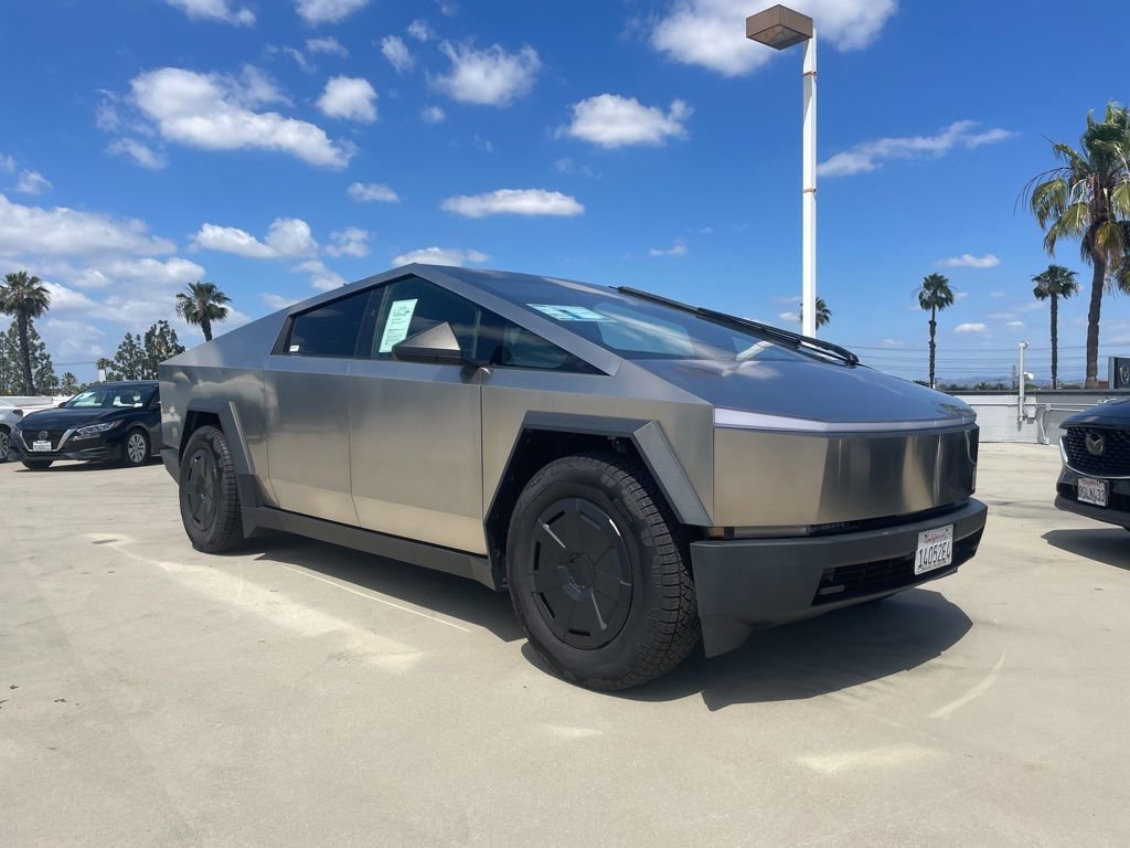 Used 2024 Tesla Cybertruck Cyberbeast AWD/4WD image 1