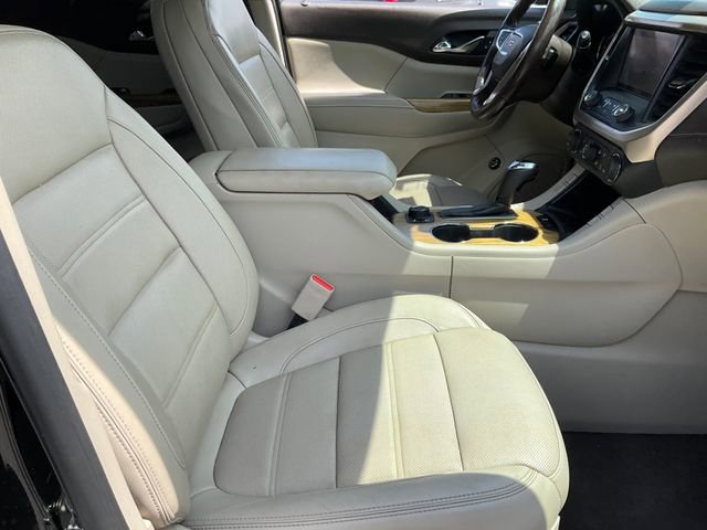 Used 2017 GMC Acadia Denali w/ Technology Package FWD image 22