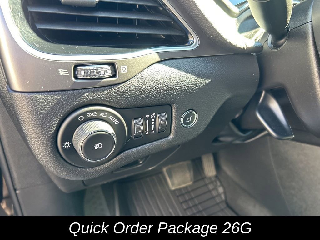 Used 2019 Jeep Cherokee Limited image 13