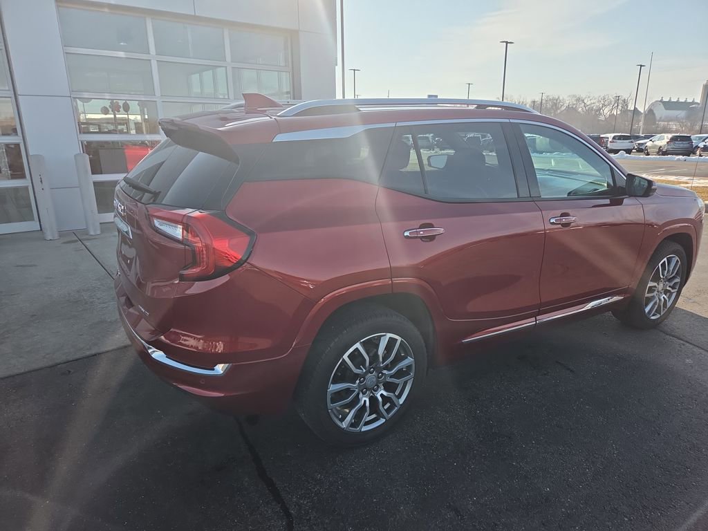 Certified 2022 GMC Terrain Denali w/ Denali Premium Package image 7
