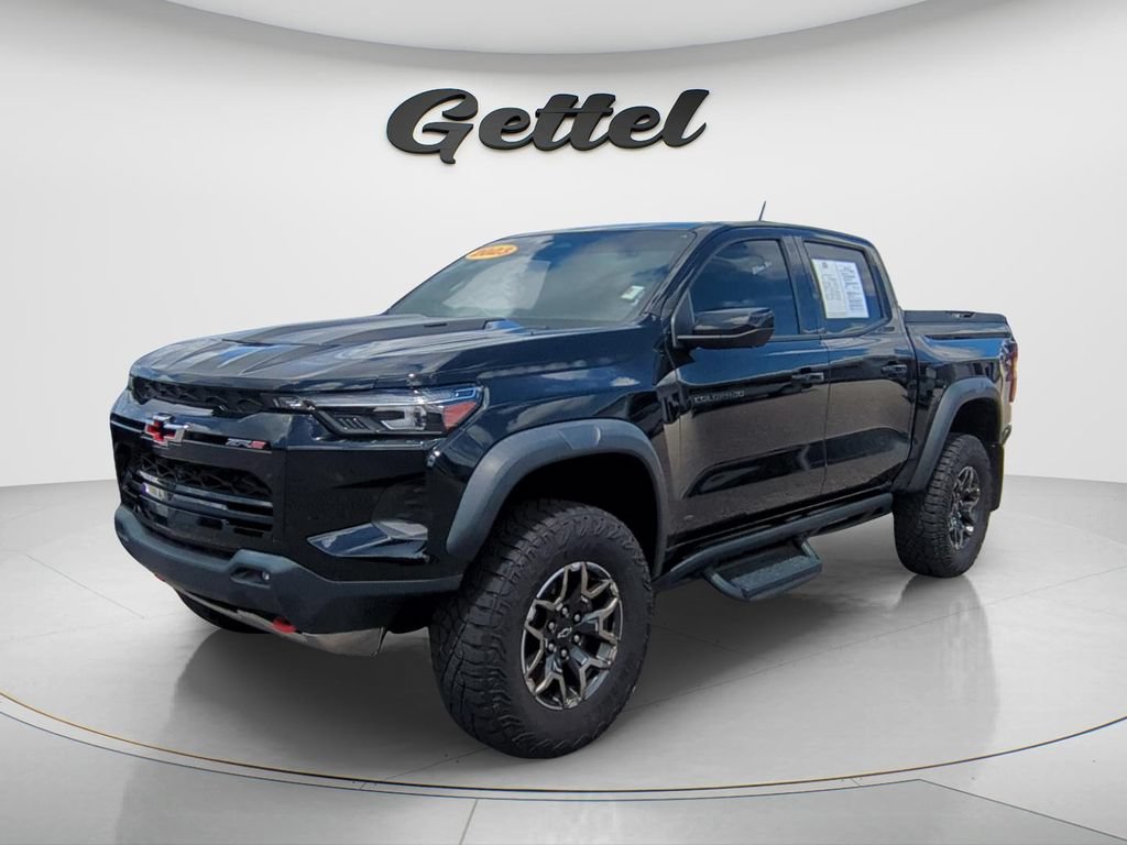 Used 2023 Chevrolet Colorado ZR2 w/ ZR2 Convenience Package III AWD/4WD image 1