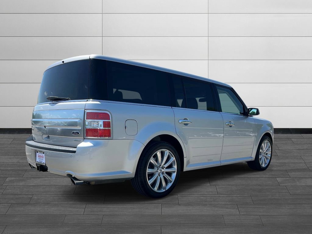 Used 2018 Ford Flex Limited w/ Equipment Group 303A AWD/4WD image 3
