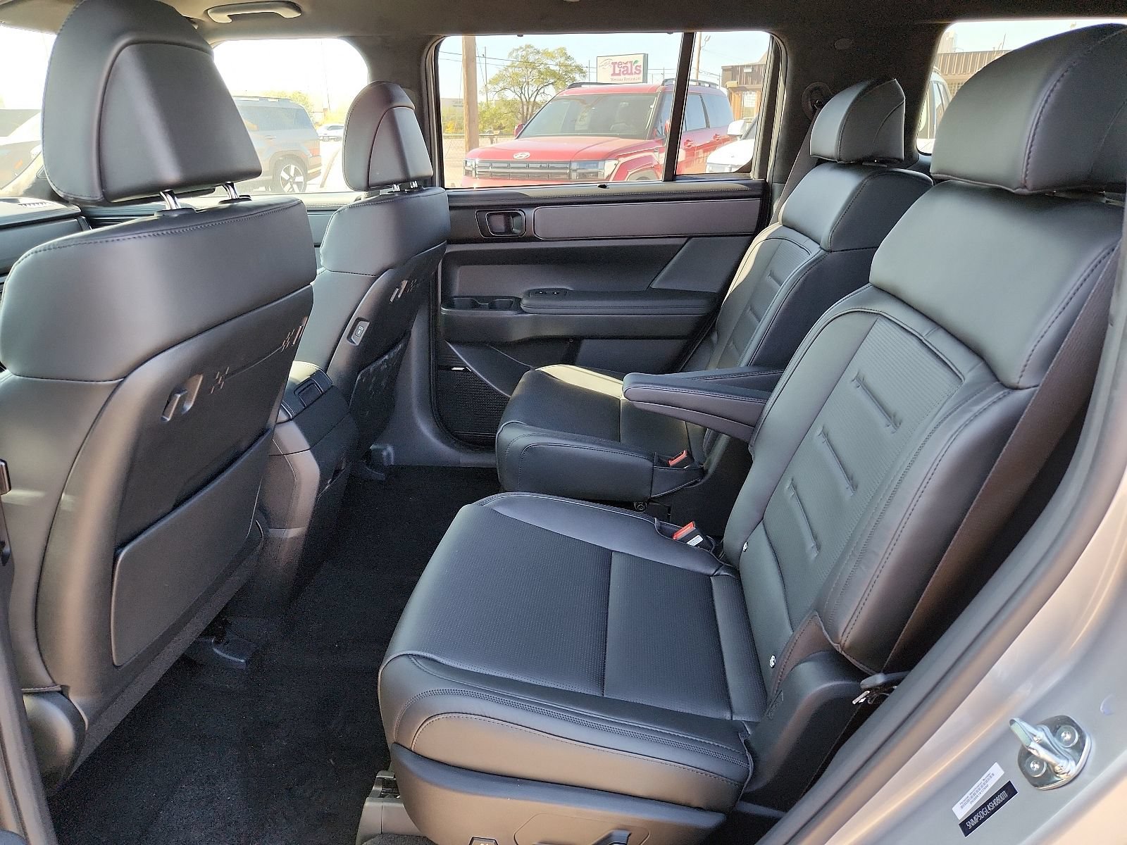 New 2025 Hyundai Santa Fe Calligraphy AWD/4WD image 7