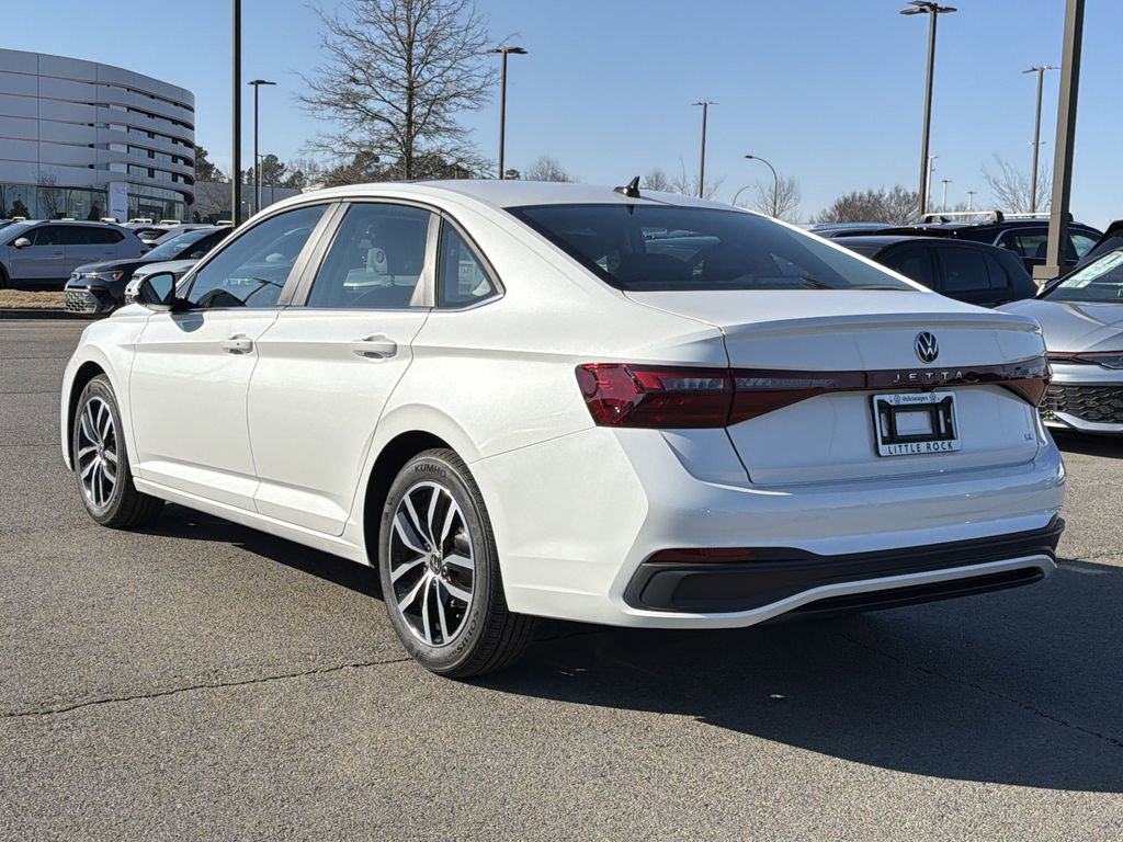 New 2026 Volkswagen Jetta SE image 3