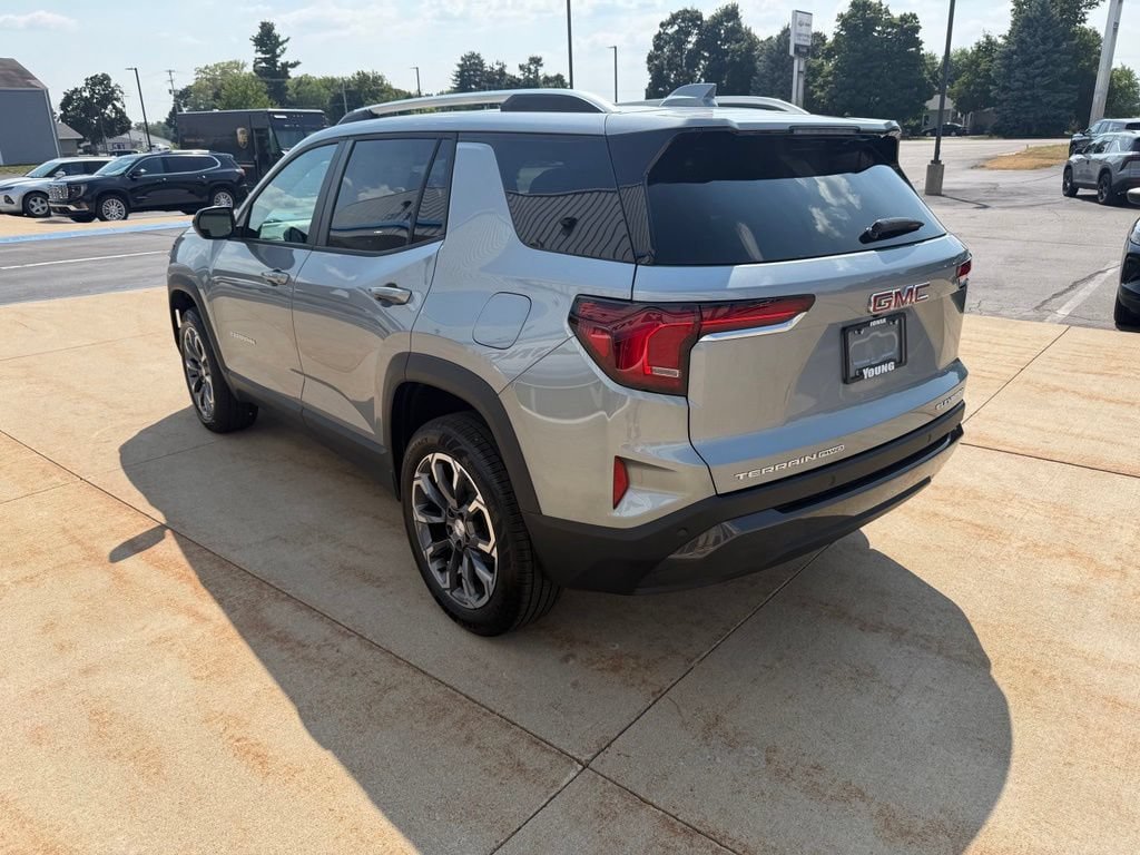 New 2027 GMC Terrain Elevation w/ Elevation Premium Package AWD/4WD image 5