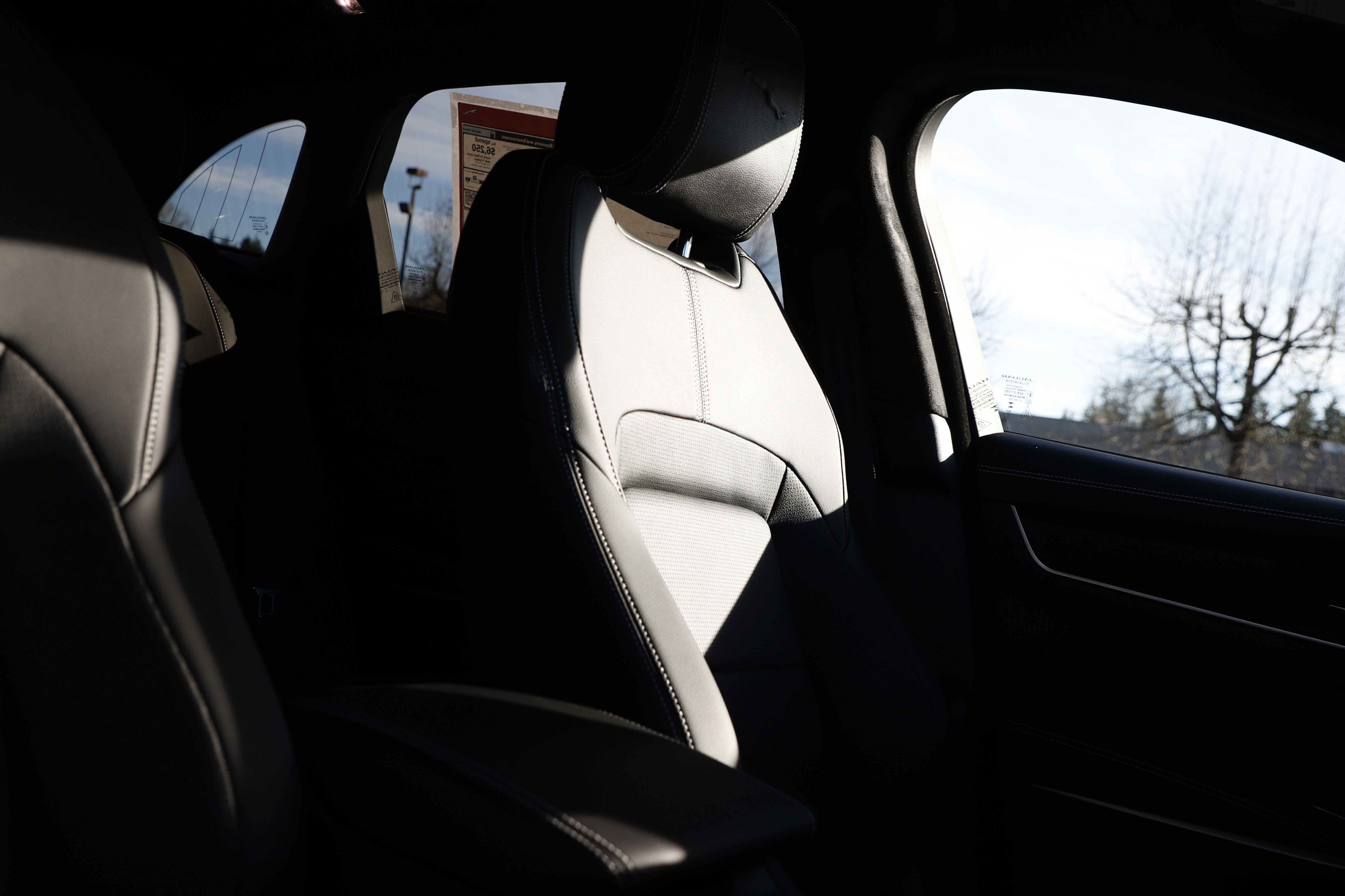 New 2026 Jaguar F-PACE R-Dynamic S image 11