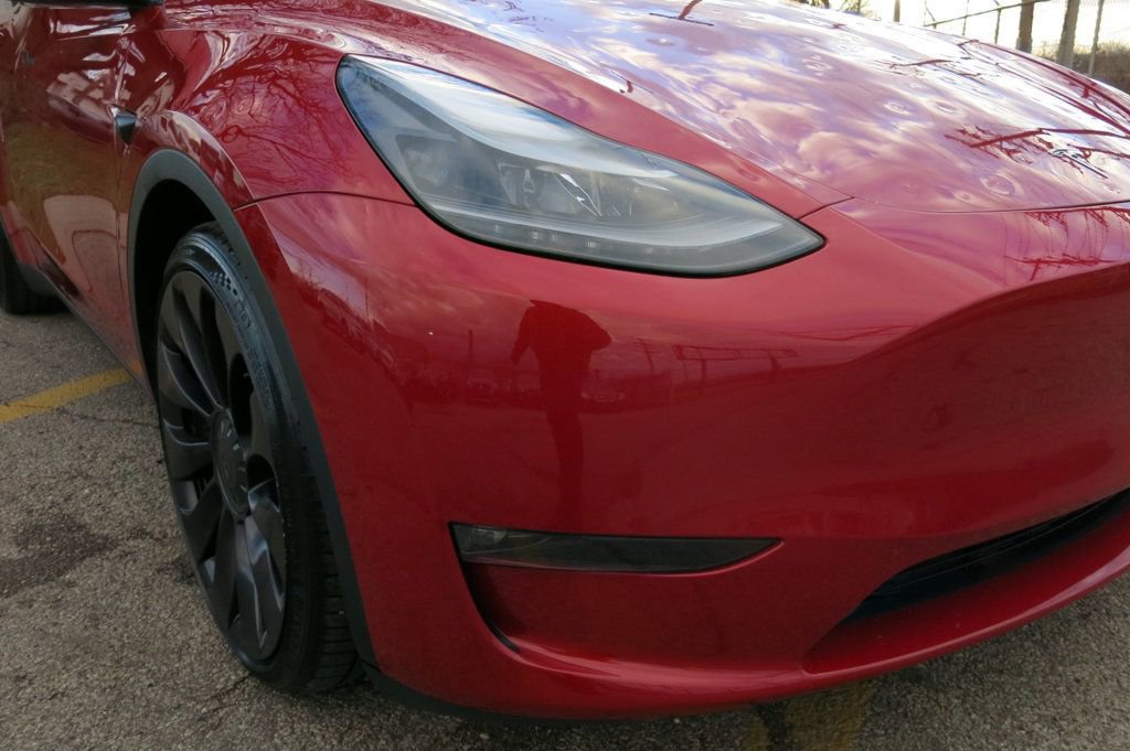 Used 2023 Tesla Model Y Performance image 38