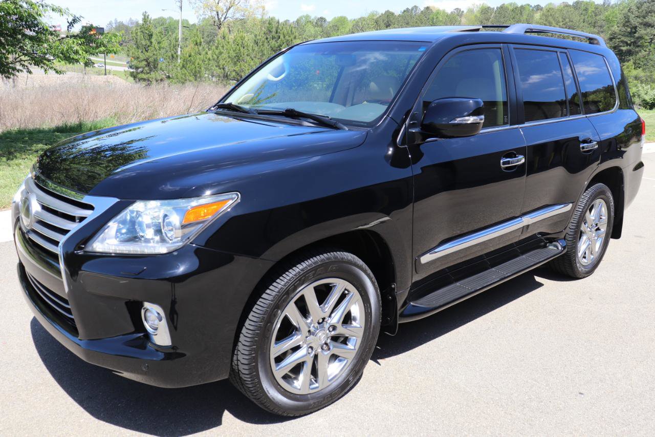 Used 2014 Lexus LX 570 4WD image 8