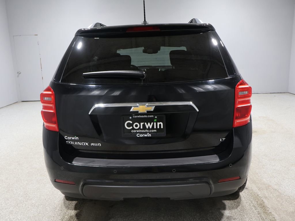 Used 2017 Chevrolet Equinox LT w/ Driver Confidence Package II image 3