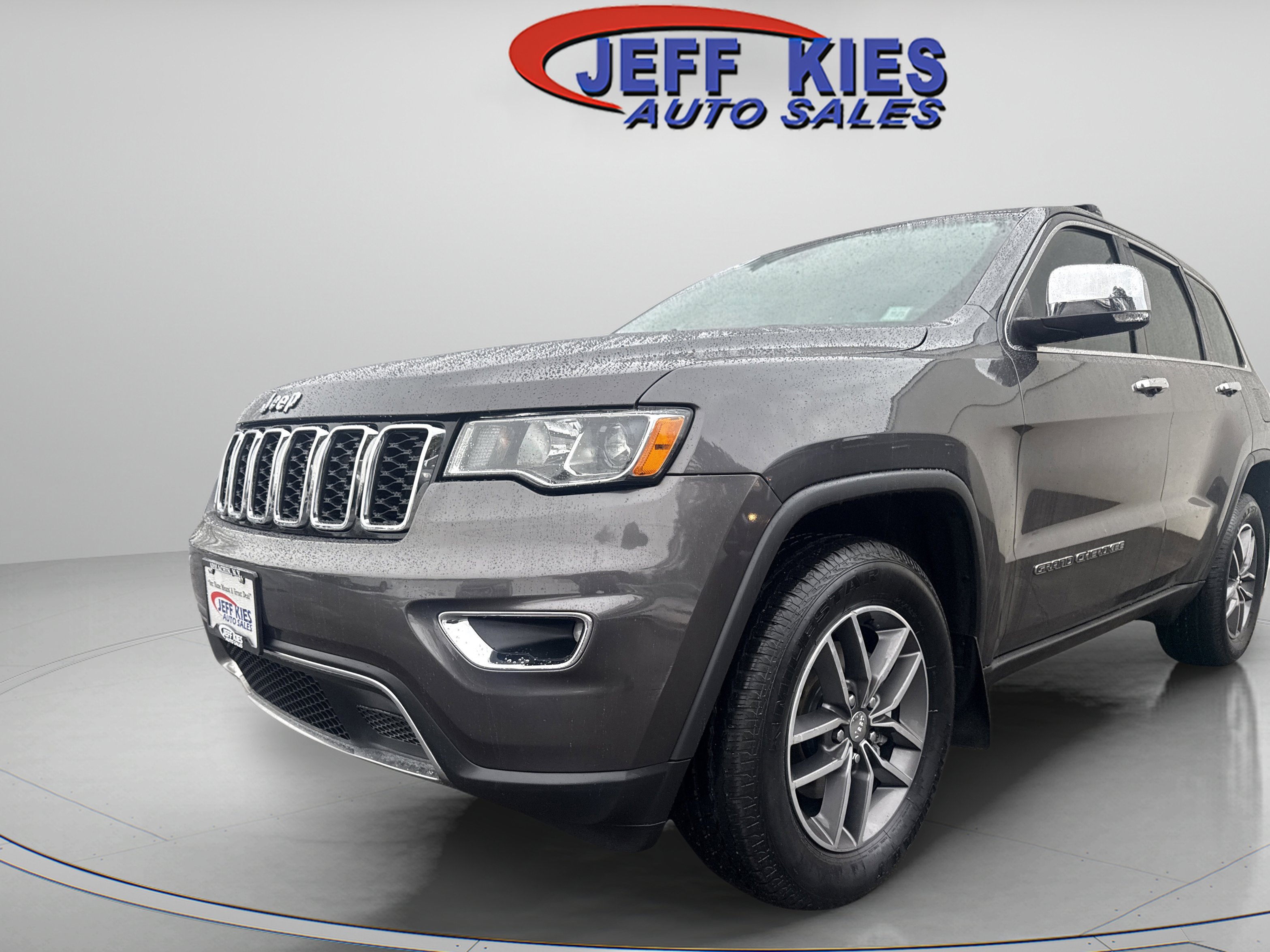 Used 2017 Jeep Grand Cherokee Limited image 1
