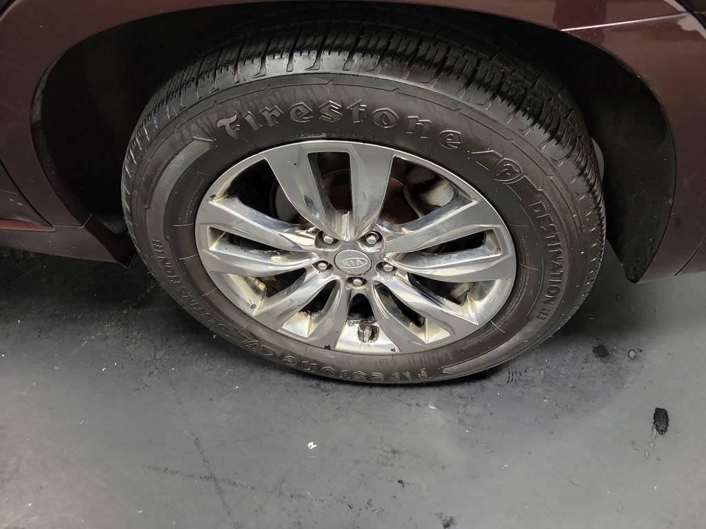 Used 2012 Kia Sorento SX w/ SX Premium Pkg image 11