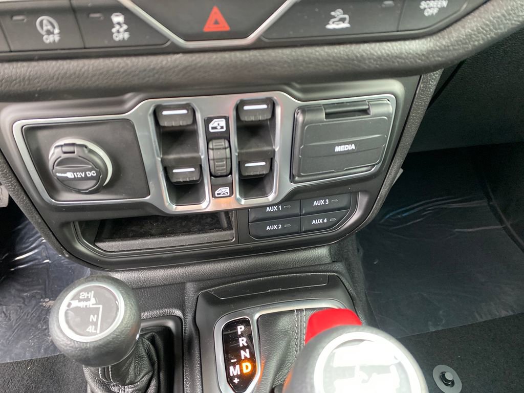 New 2026 Jeep Wrangler Unlimited Sport AWD/4WD image 32