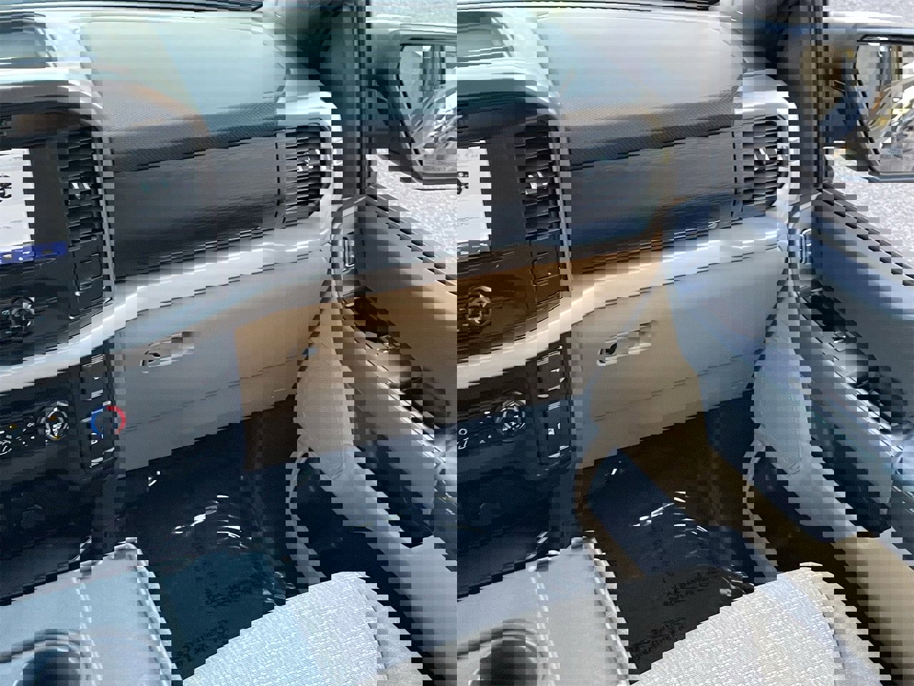 Certified 2023 Ford F150 XLT image 17