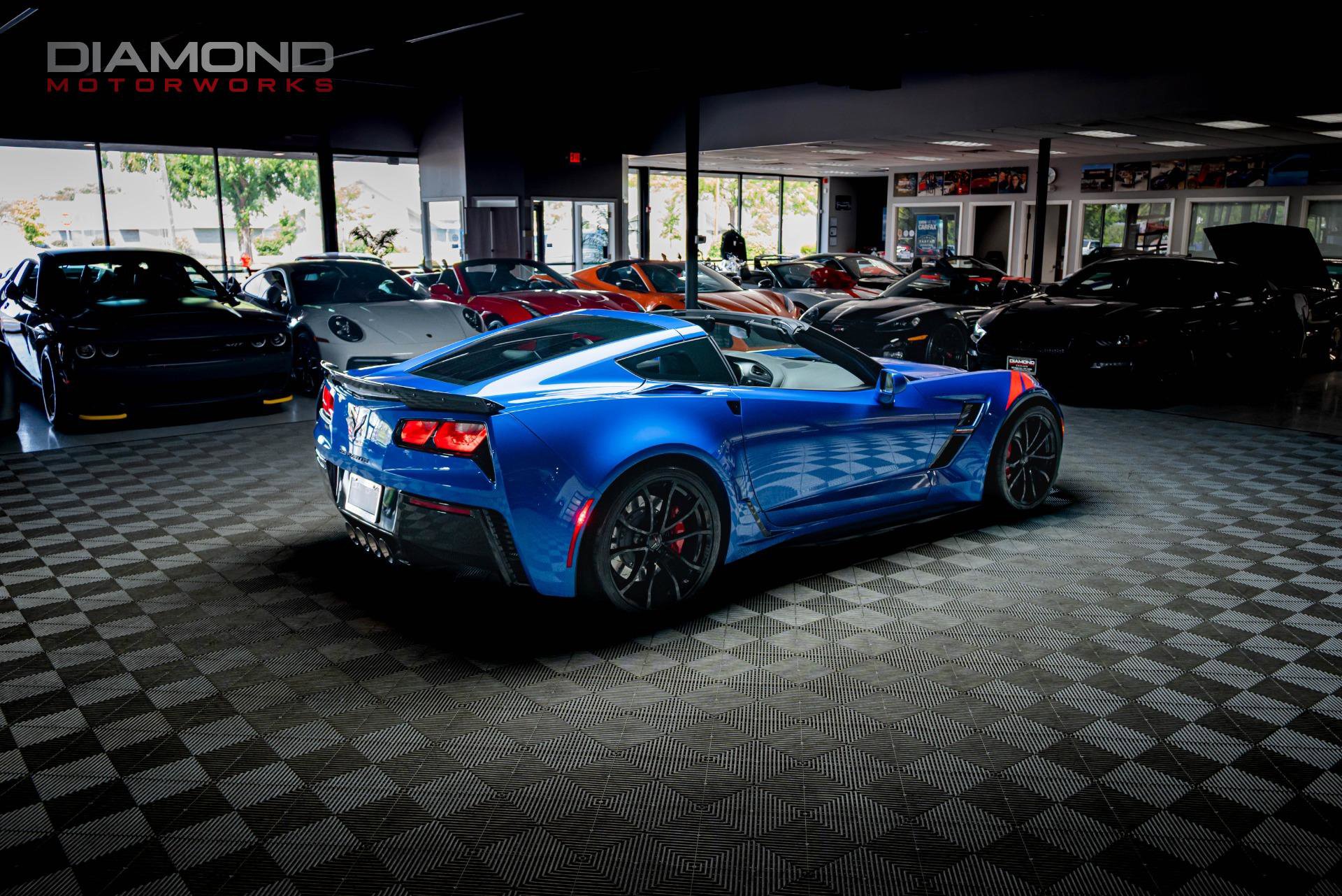 Used 2019 Chevrolet Corvette Grand Sport w/ Carbon Flash Badge Package image 51