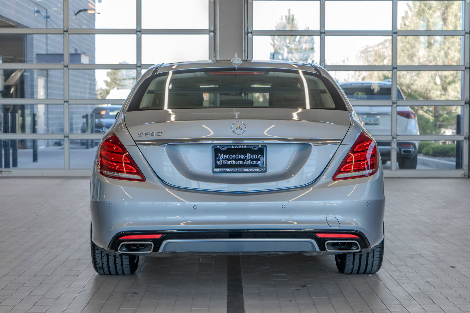 Used 2015 Mercedes-Benz S 550 Sedan image 14